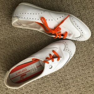 White leather shoes by Puma
